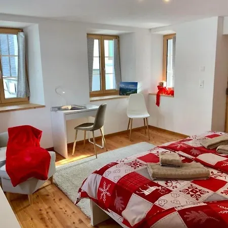 Appartement Fewo In Engadiner Haus, Grosszugig, Frisch & Komfortabel - Engadin Holidays *