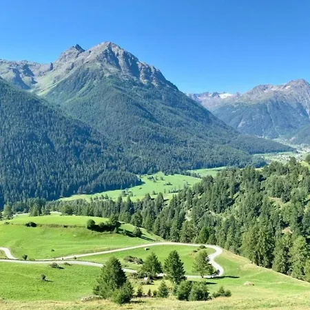 דירה Fewo In Engadiner Haus, Grosszugig, Frisch & Komfortabel - Engadin Holidays *